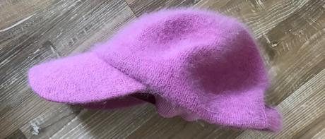 Chlpatá teddy šiltovka, 