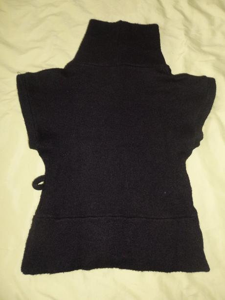 Pletený rolák bez rukáva m-l, m