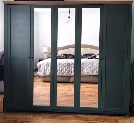 Spálňová zostava, 