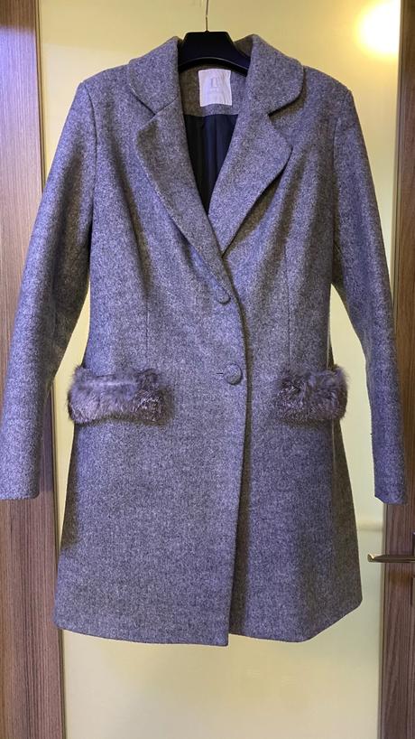 Dámsky kabát, m
