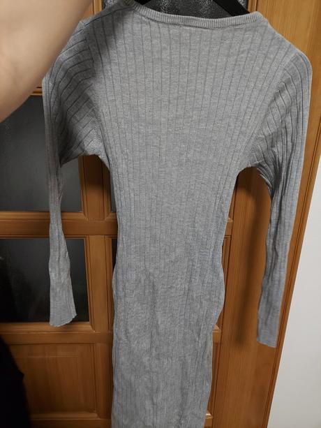 Svetríkove šaty veľkosť 36/38, esmara,s