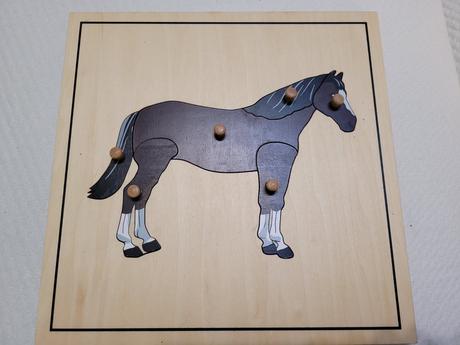 Montessori puzzle s kostrou kôň, 