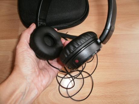 Slúchadlá sony v tvrdom puzdre, sony