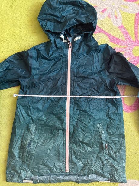 Nepremokavá bunda, decathlon,164