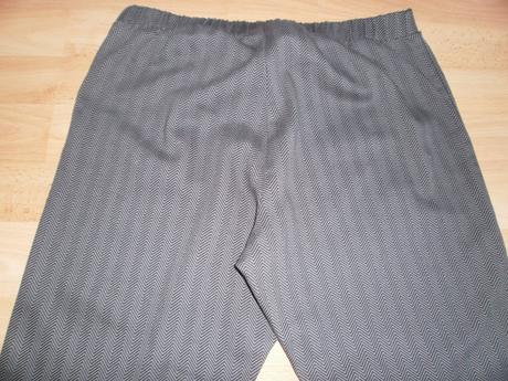 Hrubšie nohavice v super stave, esmara,38