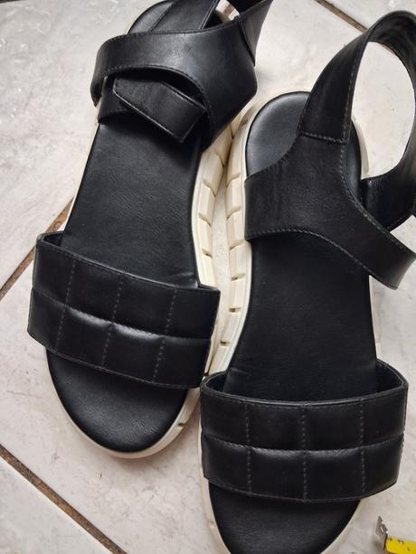 Sandalky, deichmann,37