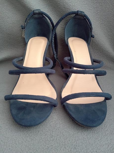 Dámske sandále veľ. 39, 39