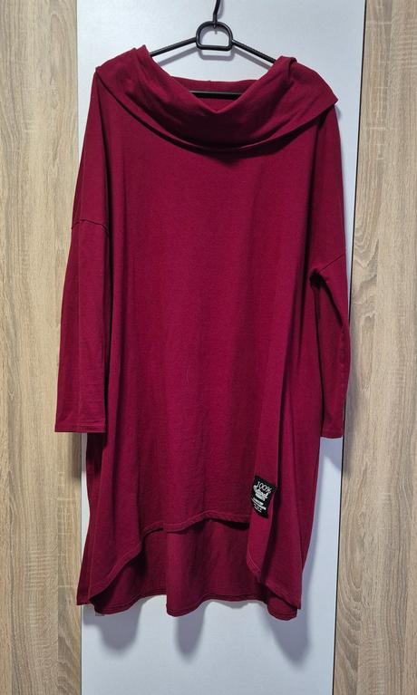 Predlzena mikina s vreckami,