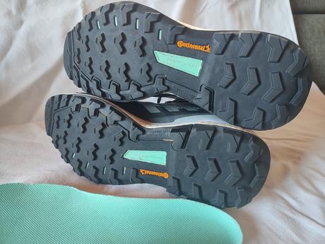 Turisticke topanky adidas skychaser v 40 23 - 26cm, adidas,40
