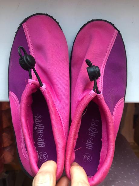 Boty do vody v.33, 33