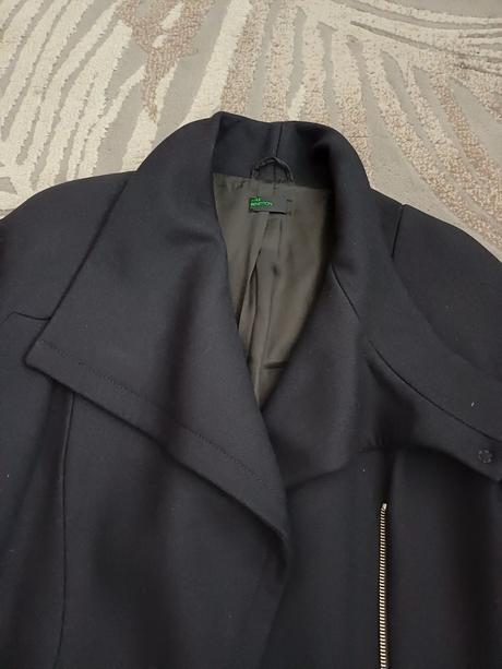 Nadčasový kabát benetton, č.m, benetton,m