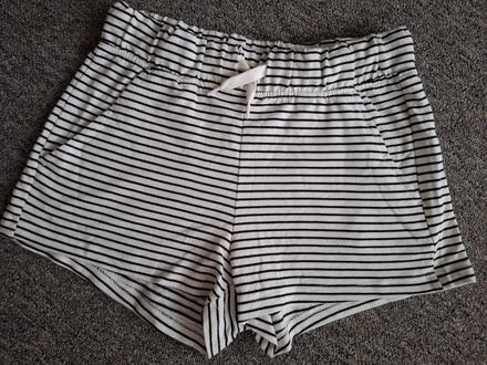 Šortky, zn. h&m, nové, h&m,158