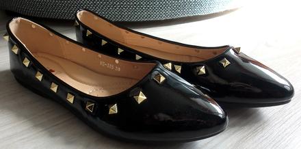 Čierne lakované balerínky, v. 38, 38