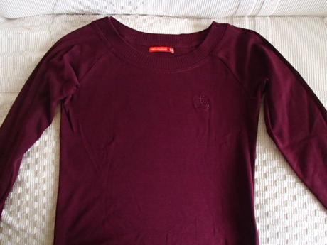 2x dámsky pulovrík , cena spolu, s