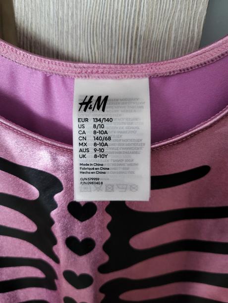 Dievčenský kostým, 