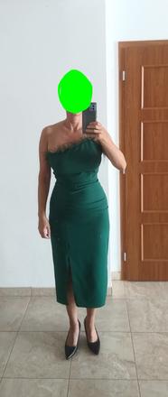 Luxusné smaragdové šaty s pierkami top stav, 40