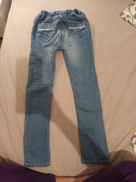 Rifle s motylikmi, topolino,128