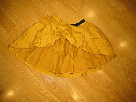 Horčicová sukňa v. 134/140, tchibo,134