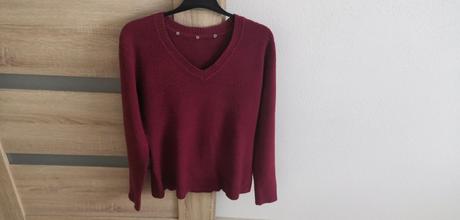 Červený pulover, m