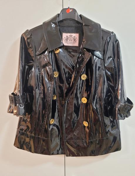 Cierna leskla bunda juicy couture, xs