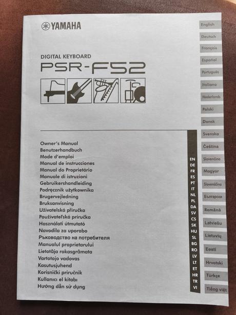 Yamaha psr-f52,