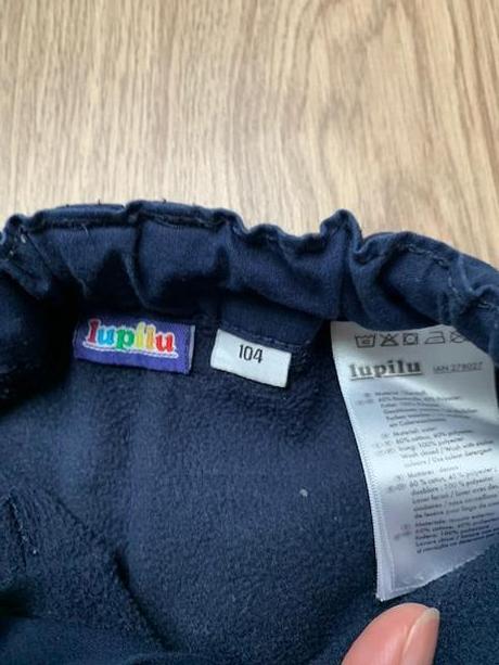 Nohavice, lupilu,104