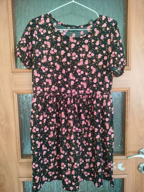 Dámske letné šaty, s