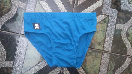 Slipky s kostrou, disney,122