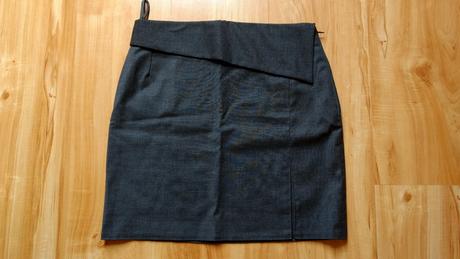 Elegantná suknička, s