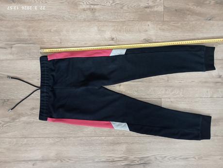 Krásna tepláková súprava (už s poštovným), authority,146