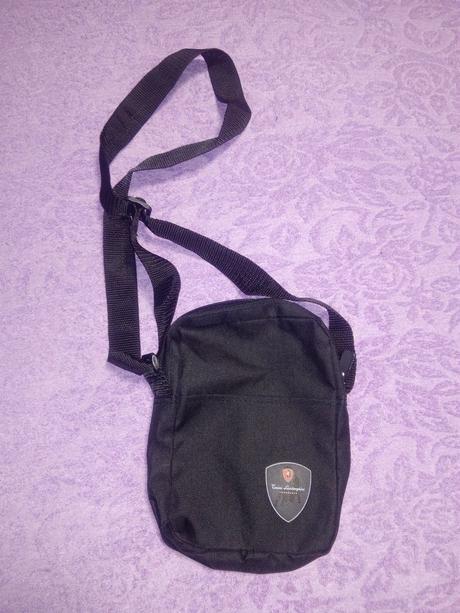 Malá čierna taška, 