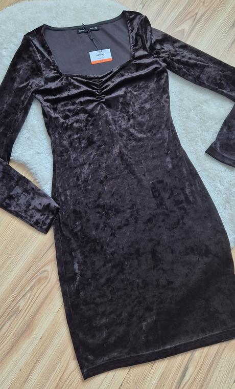 Krásne elegantné zamatové šaty sinsay, sinsay,xs