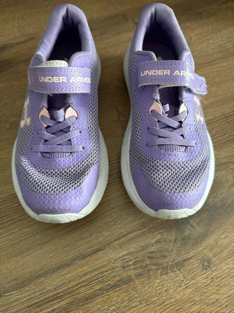 Botasky, under armour,33