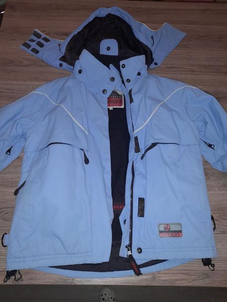 Lyžiarska bunda svetlo modrá, s