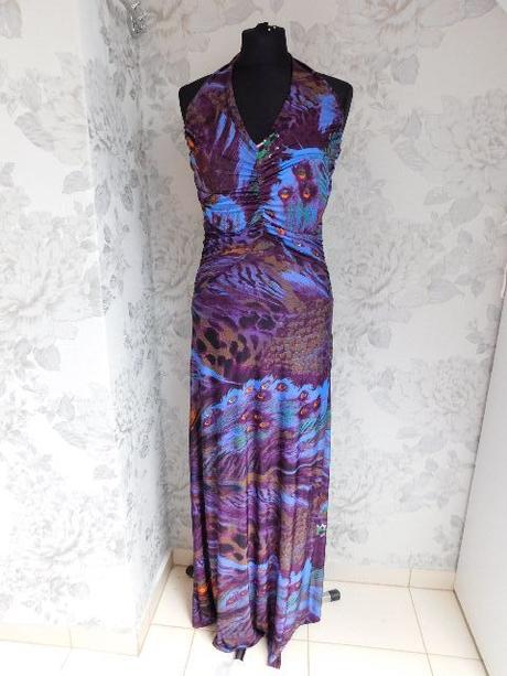 Velmi pekne maxi saty, 36