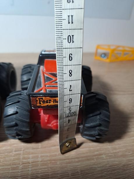 Autá monstertruck, 