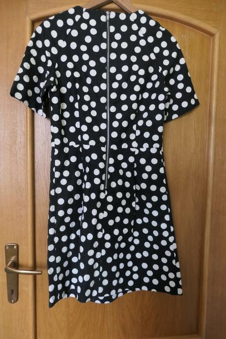 Lindex dámske nadčasové bodkované šaty veľk 36/38, s