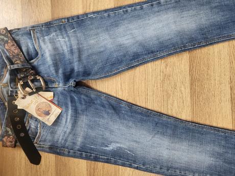 Nove rifle s opaskom a visackou, s / xs