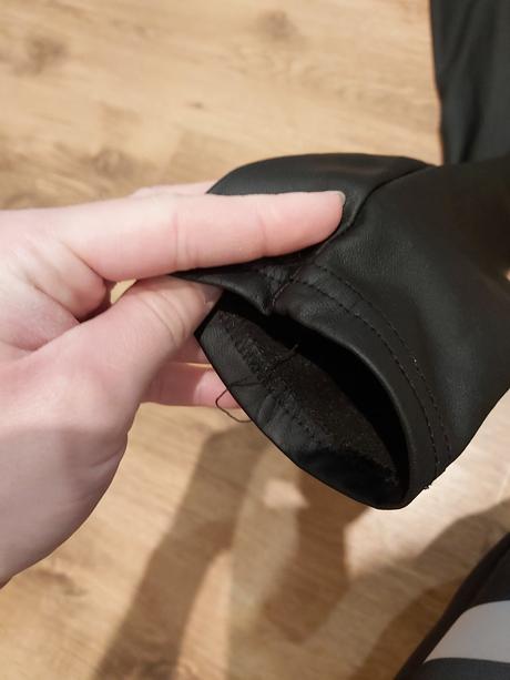 Čierne zateplené legíny., s