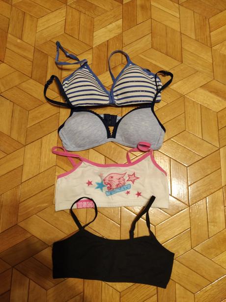 4x podprsenka veľ.134/140- cena spolu, disney,140