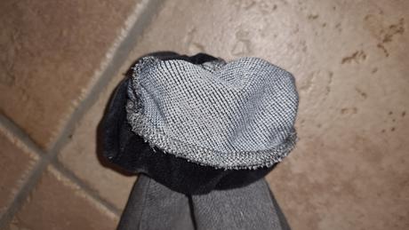 Troje hrubšie pekný stav - 78 cm, 128