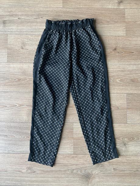 Nohavice dievča na 12 rokov, 158