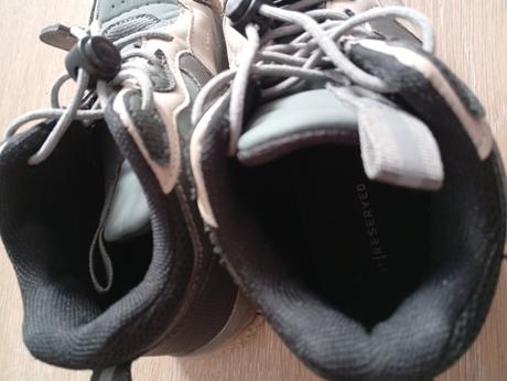 Tenisky, reserved,31