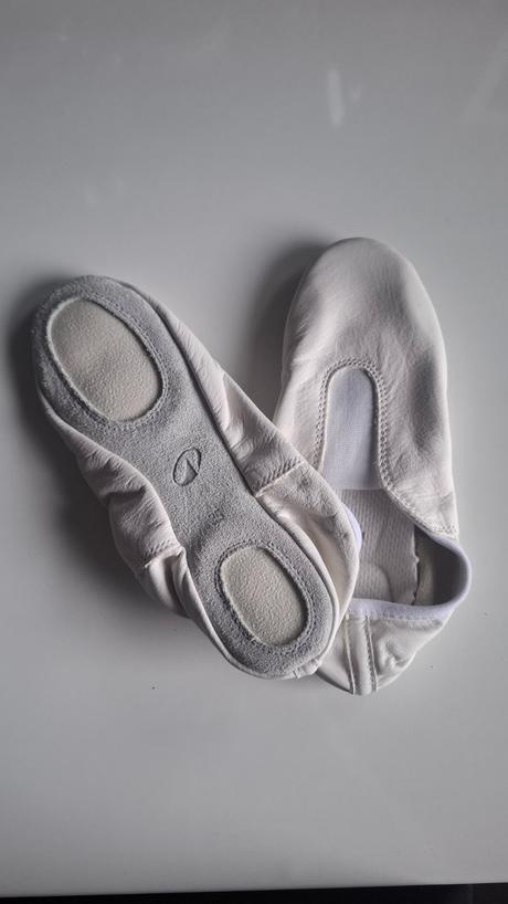 Nové kožené cvičky, decathlon,35