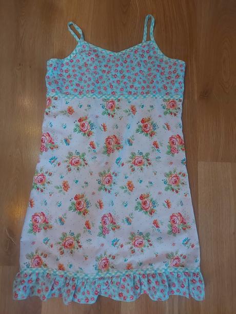 Šatičky gap, gap,146