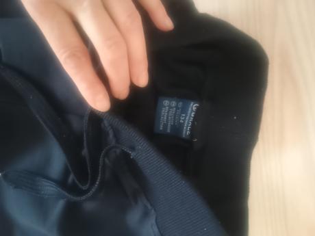 Kvalitné tepláky top stav 128, grace,128