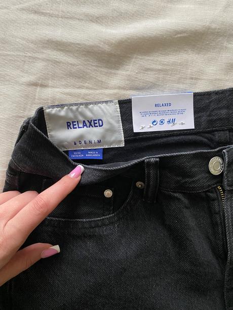 Čierne rifle h&m, h&m,32