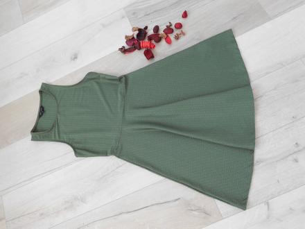 New look šaty zelené elastické-36v,, new look,36