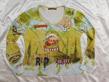 Kvalitne damske tričko, 42