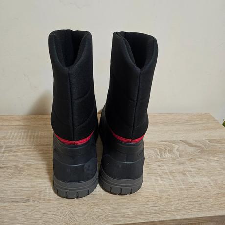 Snehule quechua 44/45, quechua,45